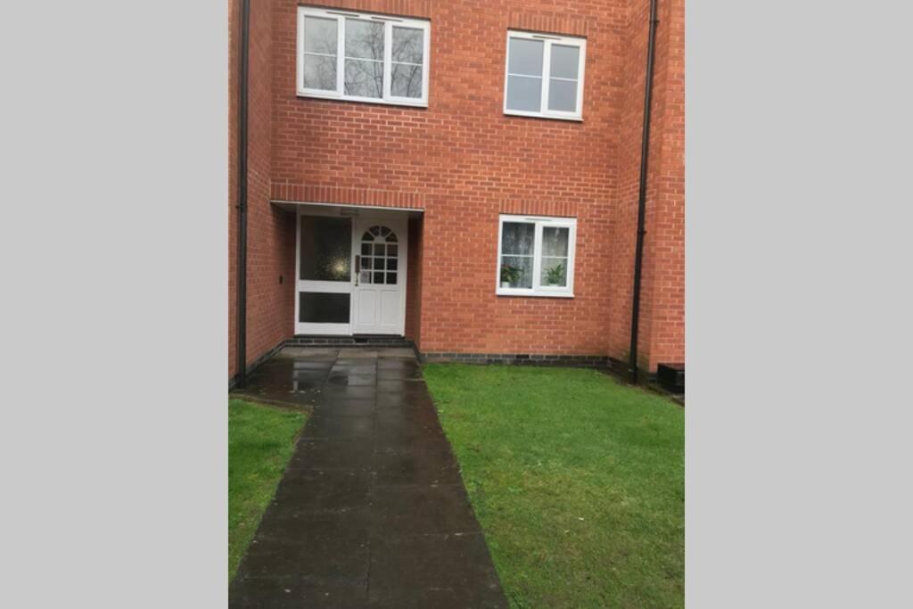 The Regency Entire 1 Bedroom Flat Accomodation Leicester Eksteriør billede
