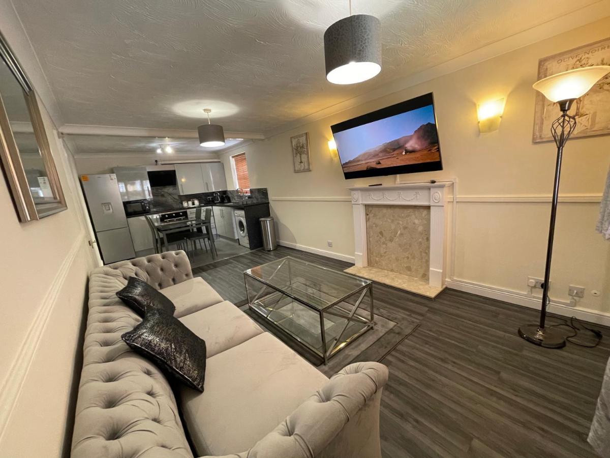 The Regency Entire 1 Bedroom Flat Accomodation Leicester Eksteriør billede